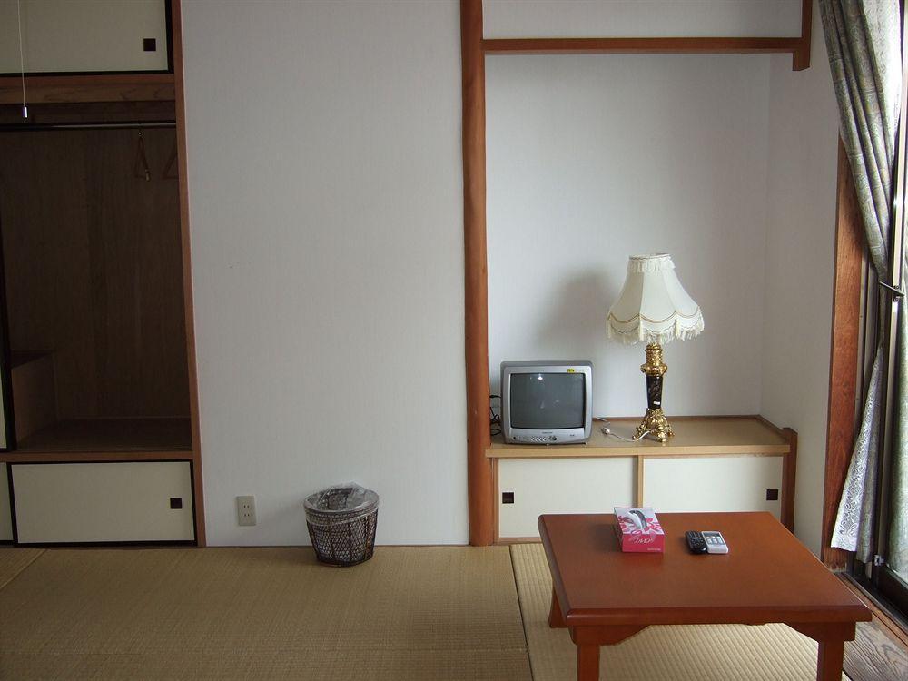 Okinawa Prison Apartment Naha Exterior photo